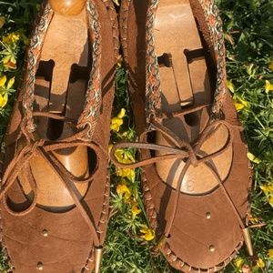 White Bear Mocassin Moc Jane 8.5-9